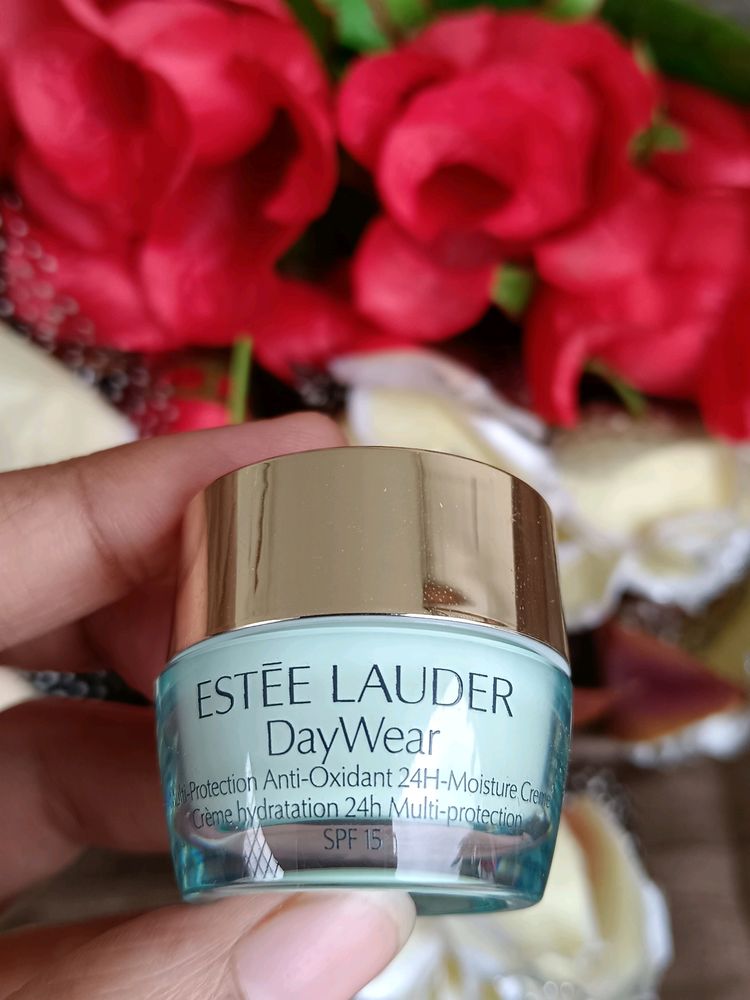 Estee Day Wear Cream 😍