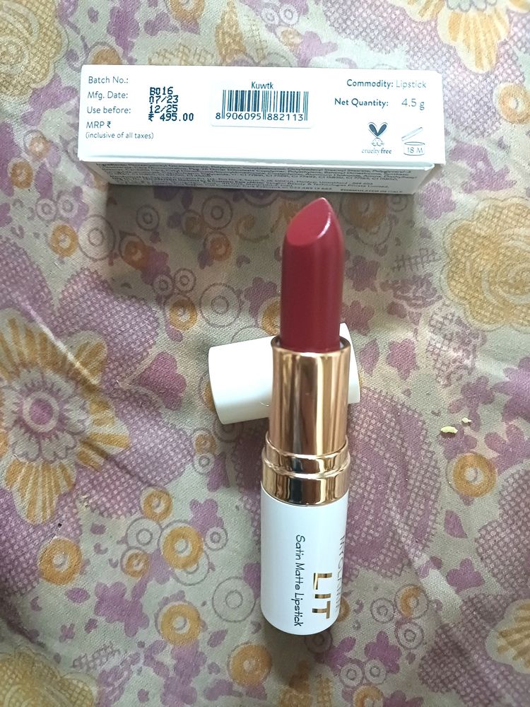 Myglamm Lipstick₹150cash