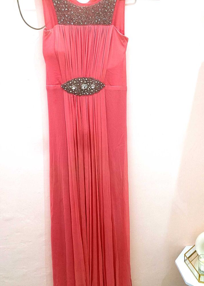 Pink 🩷 Beautiful Party And Occasion Wear Dress