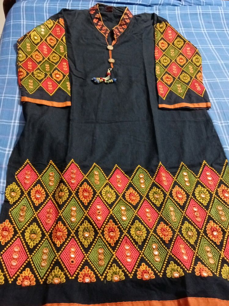 Heavy Embroidery And Beautiful Black Kurti