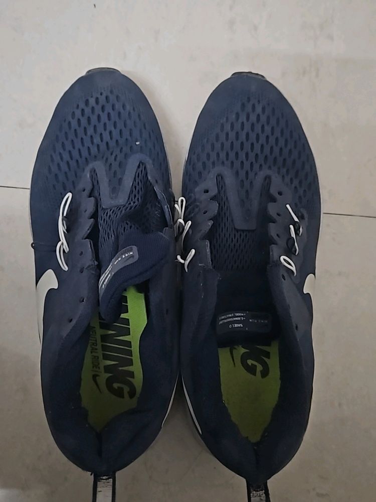 Nike Shoes For Boys(size 7.5)