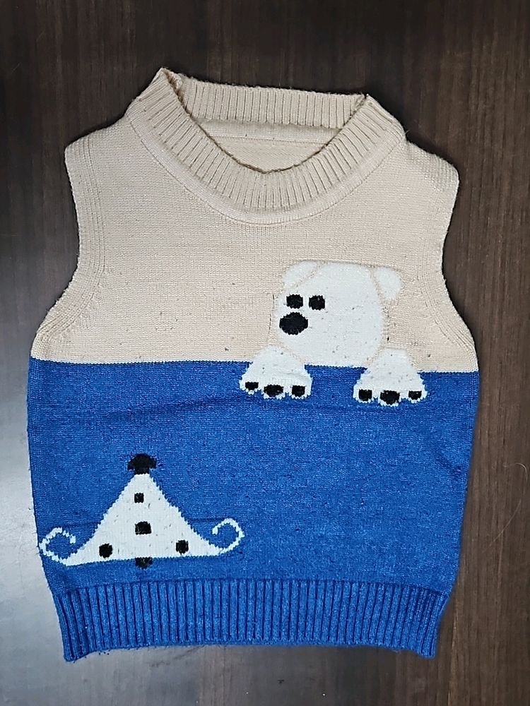 Boys Blue Solid Sleevless Sweater 1-2years
