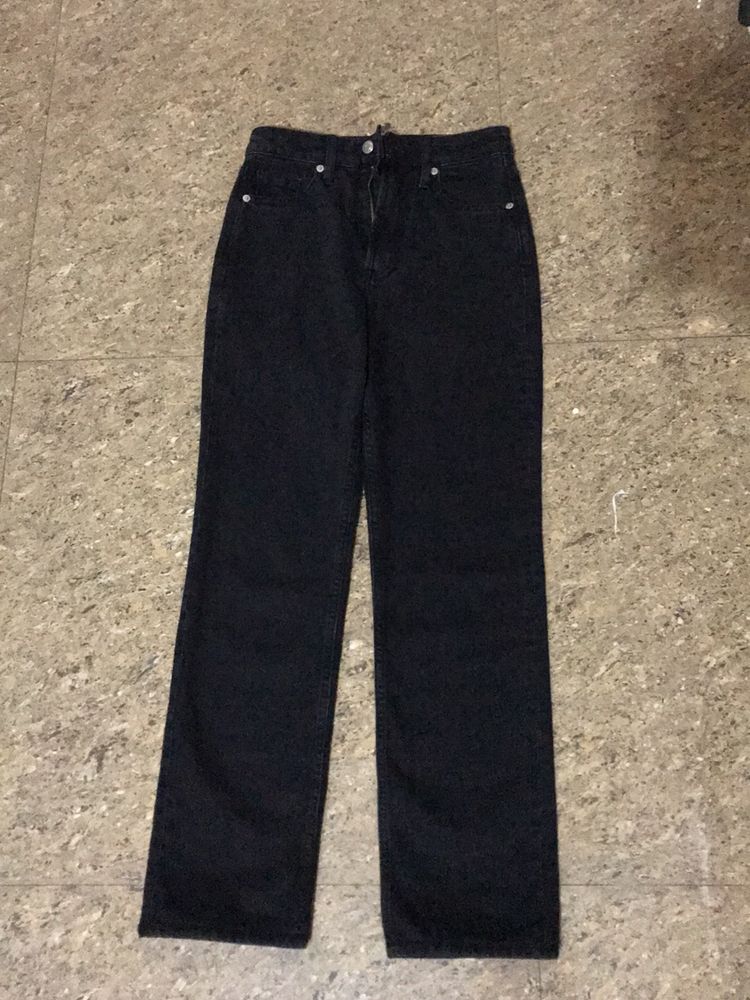 H&M Classic Slim Straight Jeans