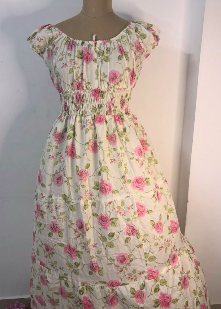 Pretty Floral Elegant Maxi Dress