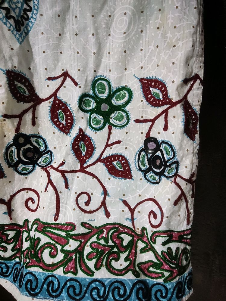 Unique Beautiful Kurtha Set