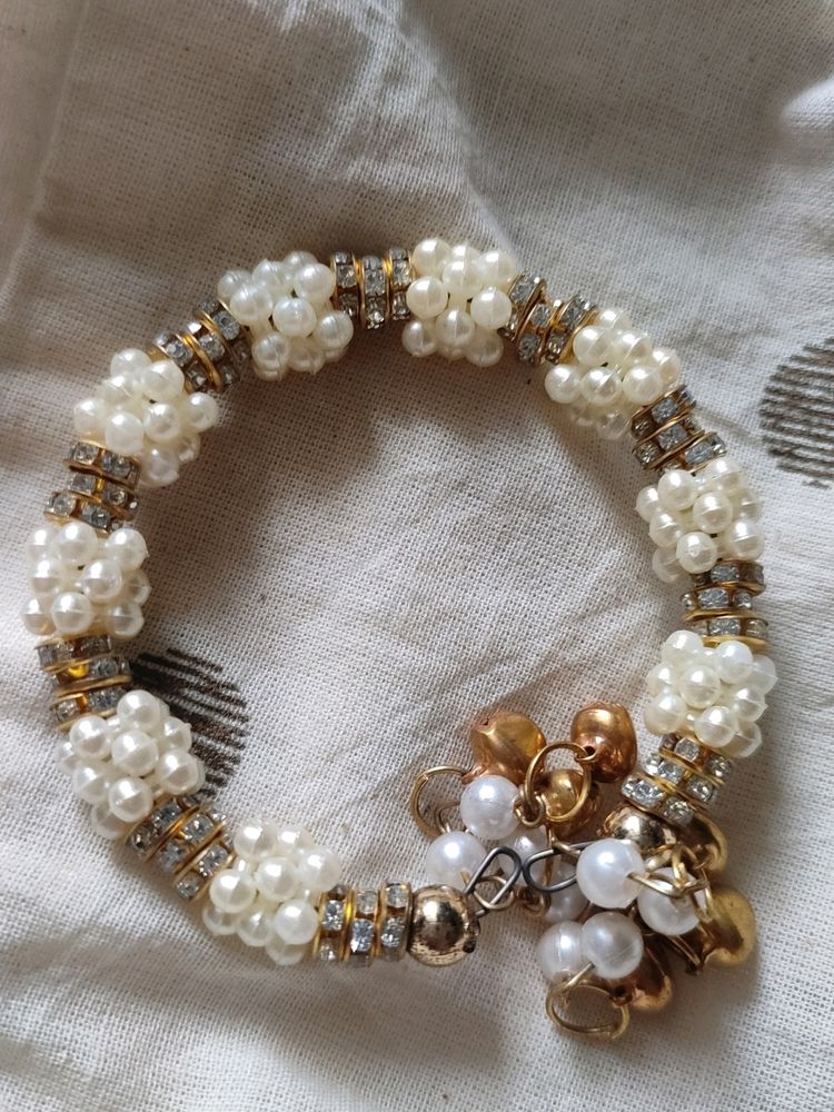 New Pearl Bracelet