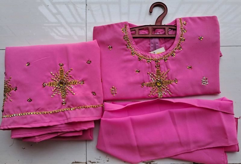 LEHENGA WITH DESIGNER CHOLI