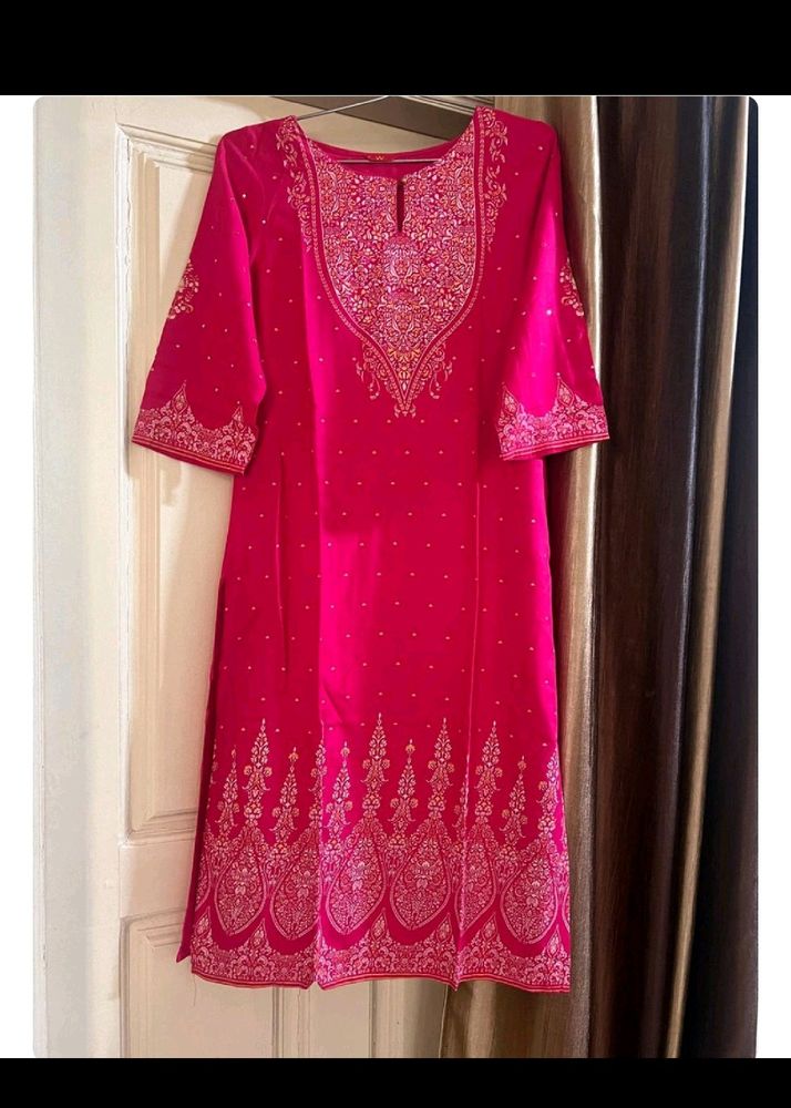 Pakistani Style Kurti