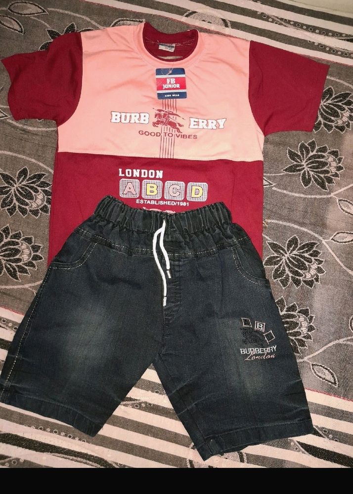 🆕️Tshirt And Shorts Set For Children