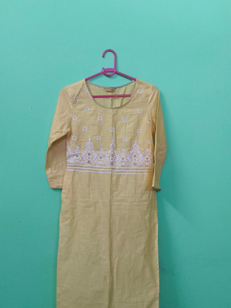 Straight kurti for women, comfortable to wear