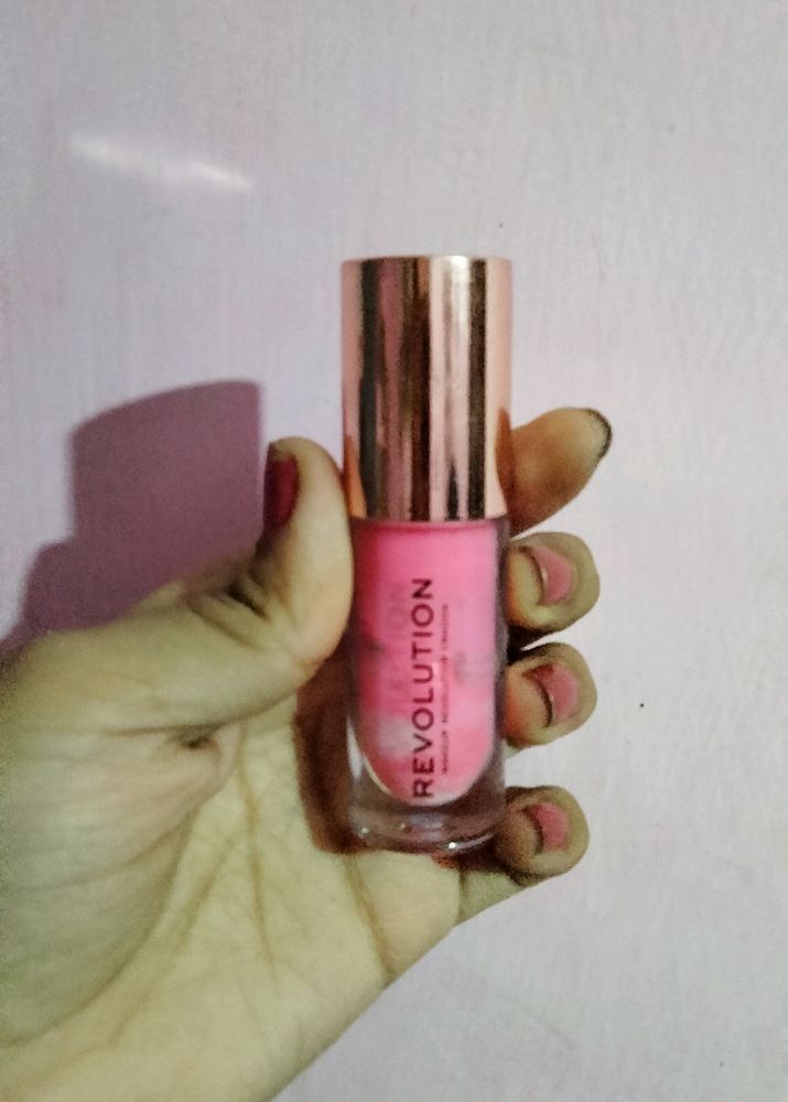 Revolution Lip Gloss