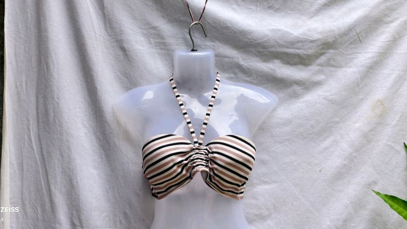 76P. CUTE BRA