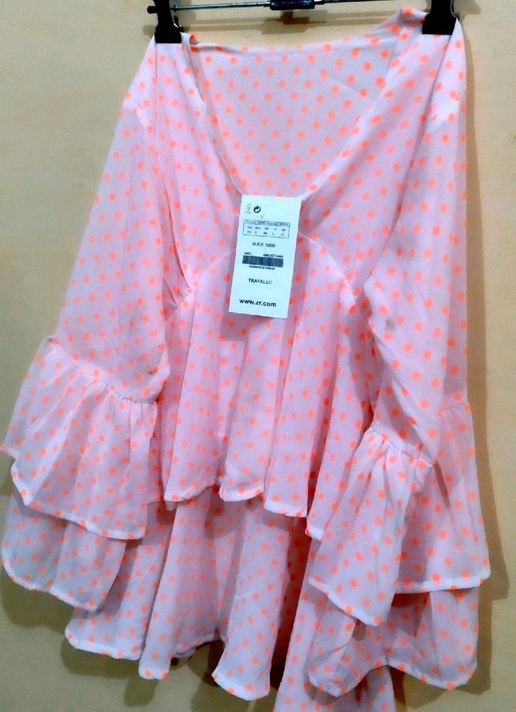 Price Drop💦💦Polka Dot Coral Aliya Cut Top💕🌸