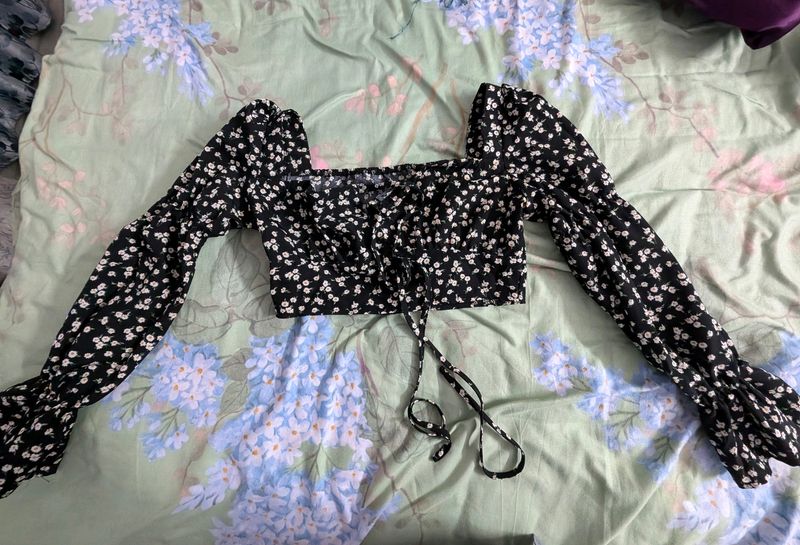 Black Floral Top From Urbanic