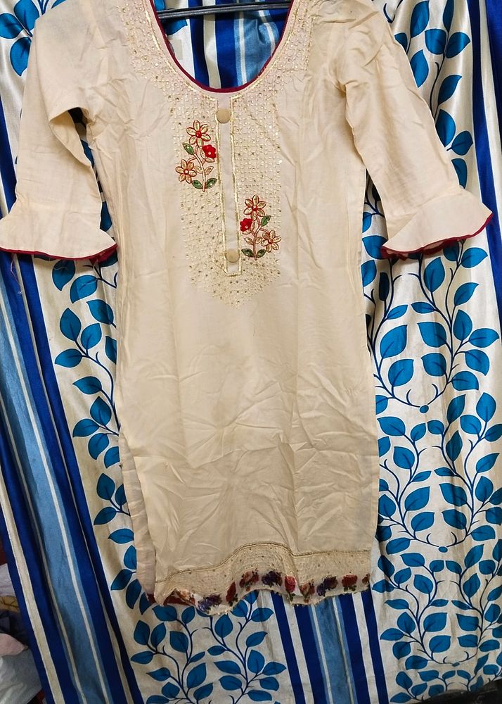 Kurti With Dupatta