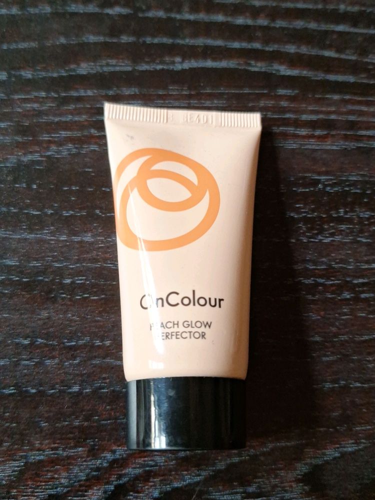 Peach Me Glow Foundation