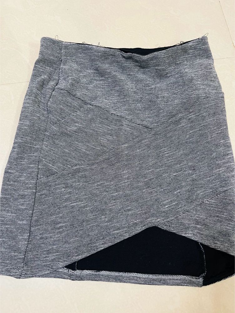 Women Grey Coloured Mini Skirt