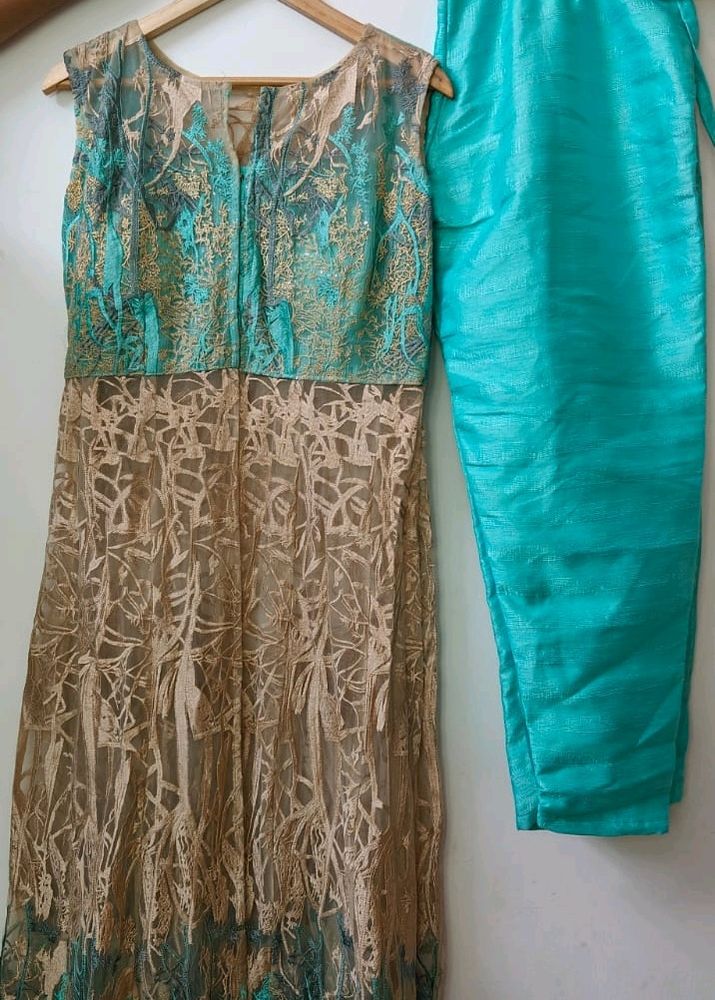 Kurta And Pants Set