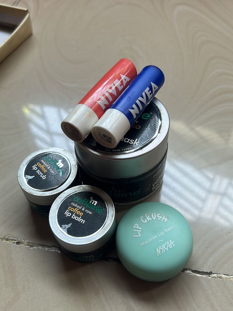 Combo Face Back &  Lip Balm Li Scrub