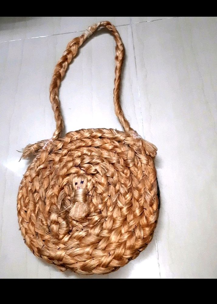 Handmade jute sling