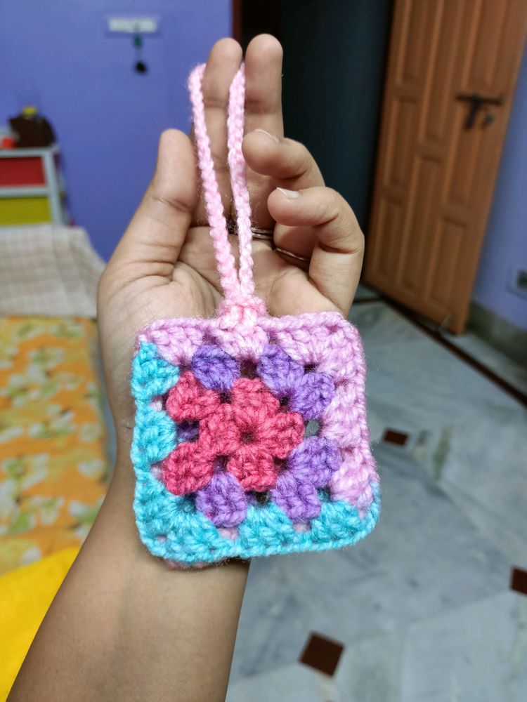 Crochet Pouch (2 Pair)