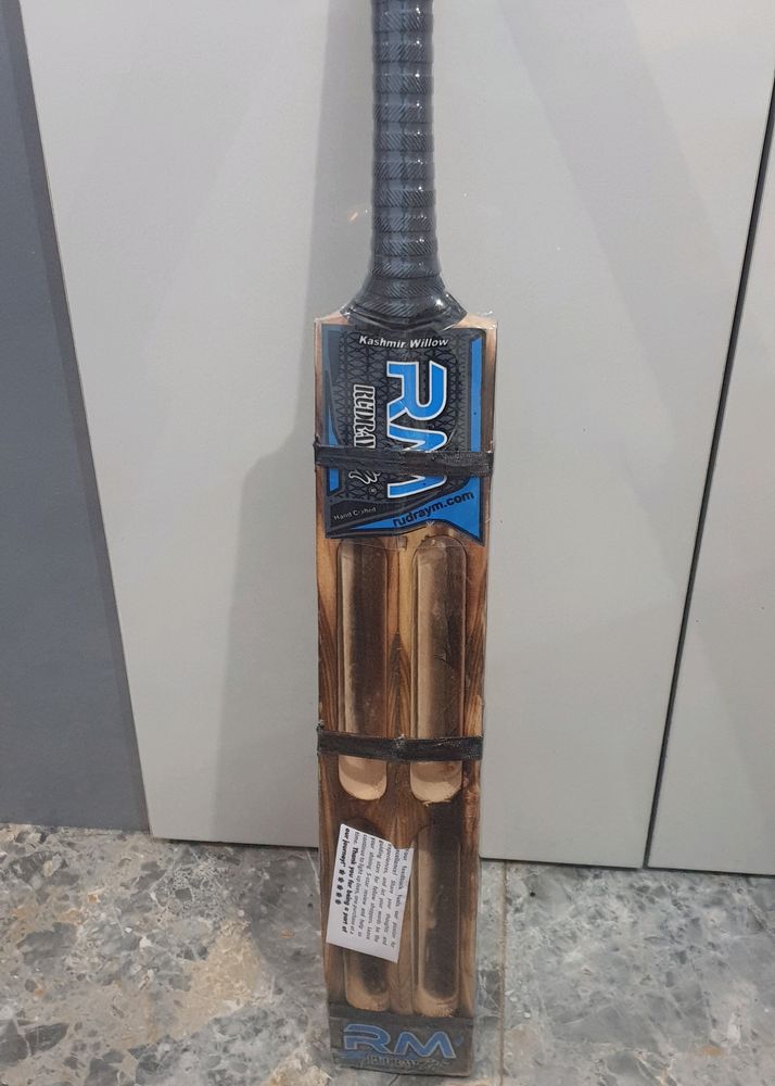 RM Cricket Bat Burn Edition Kashmiri Willow