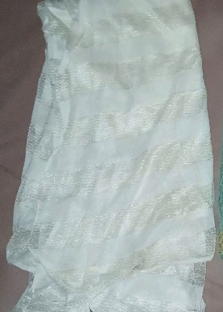 White Dupatta