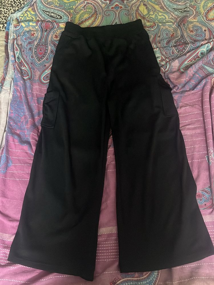 Black Cargo Pants(not Denims)