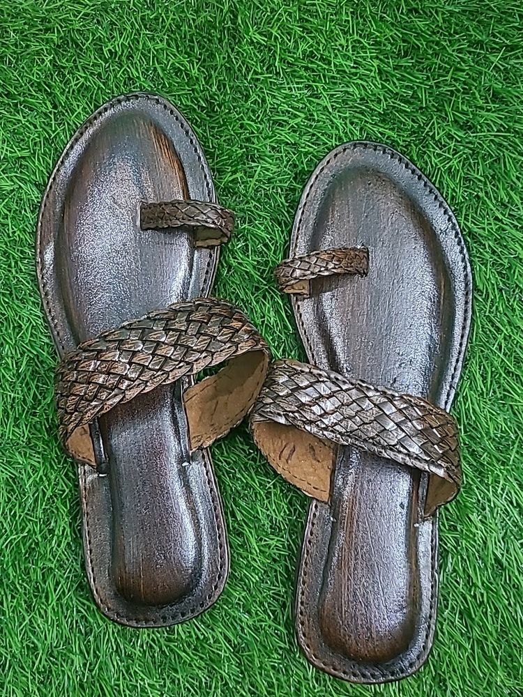 Flat Sandal