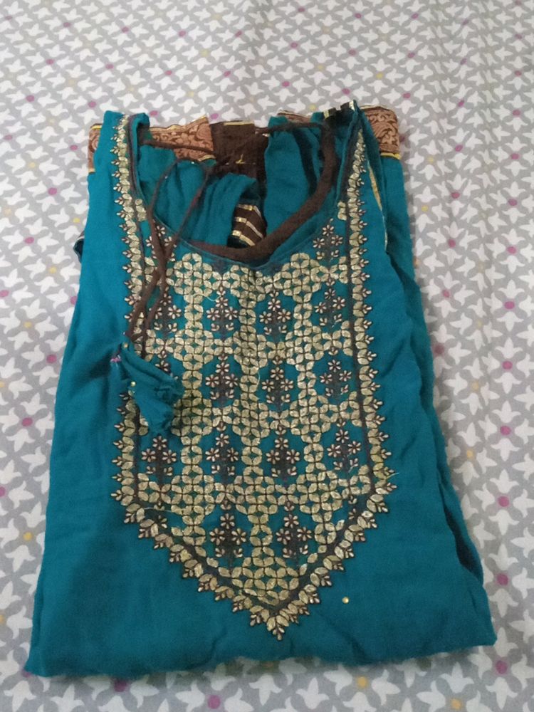 Kurti With Dupatta