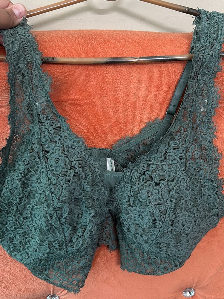 Lace bralette Brand new Size 36 To 38