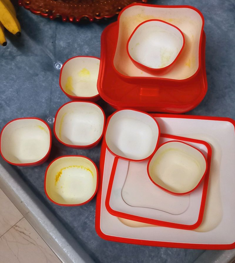 Microwave Dinner Set USED