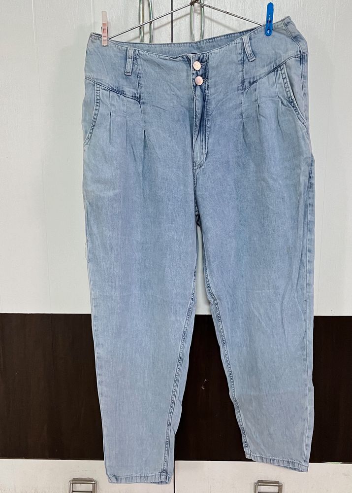 Blue High Waist Jeans