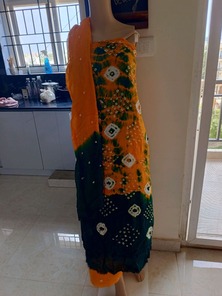 Badhni Print Dress Material
