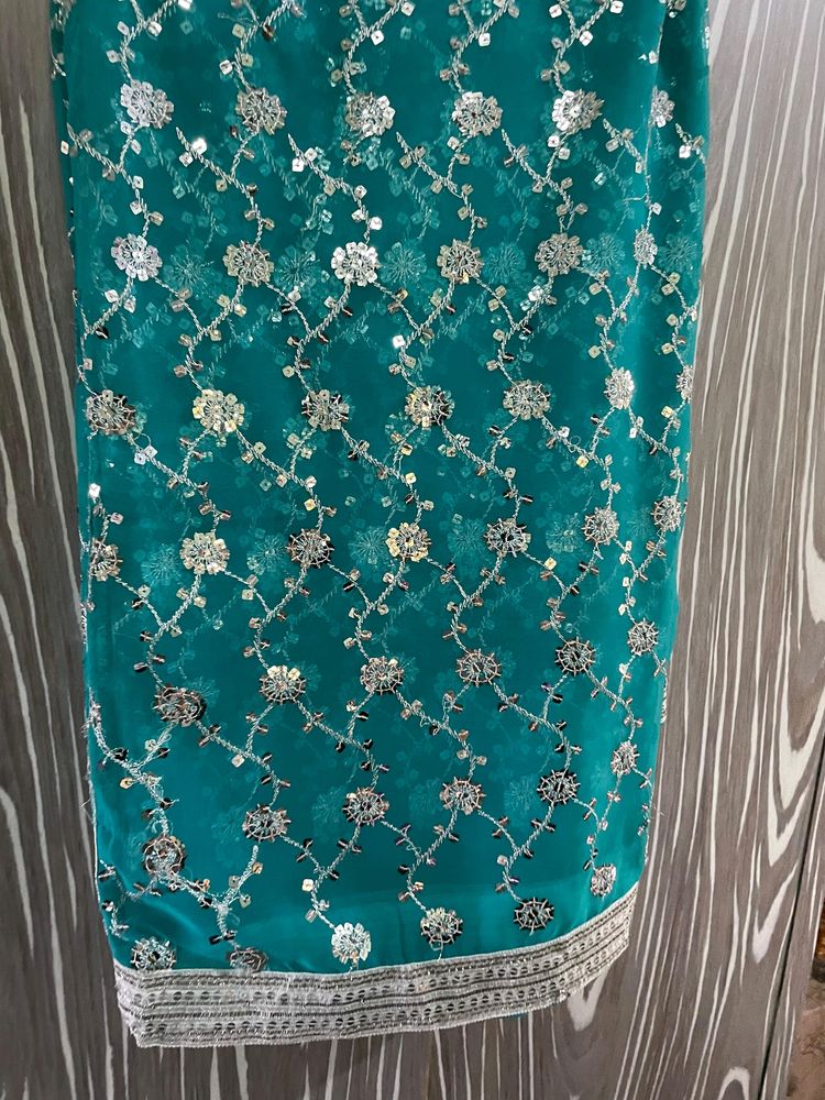 Party Wear Saree With Blouse Piece