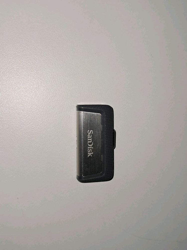 SanDisk Ultra 64 GB USB Pen Drive