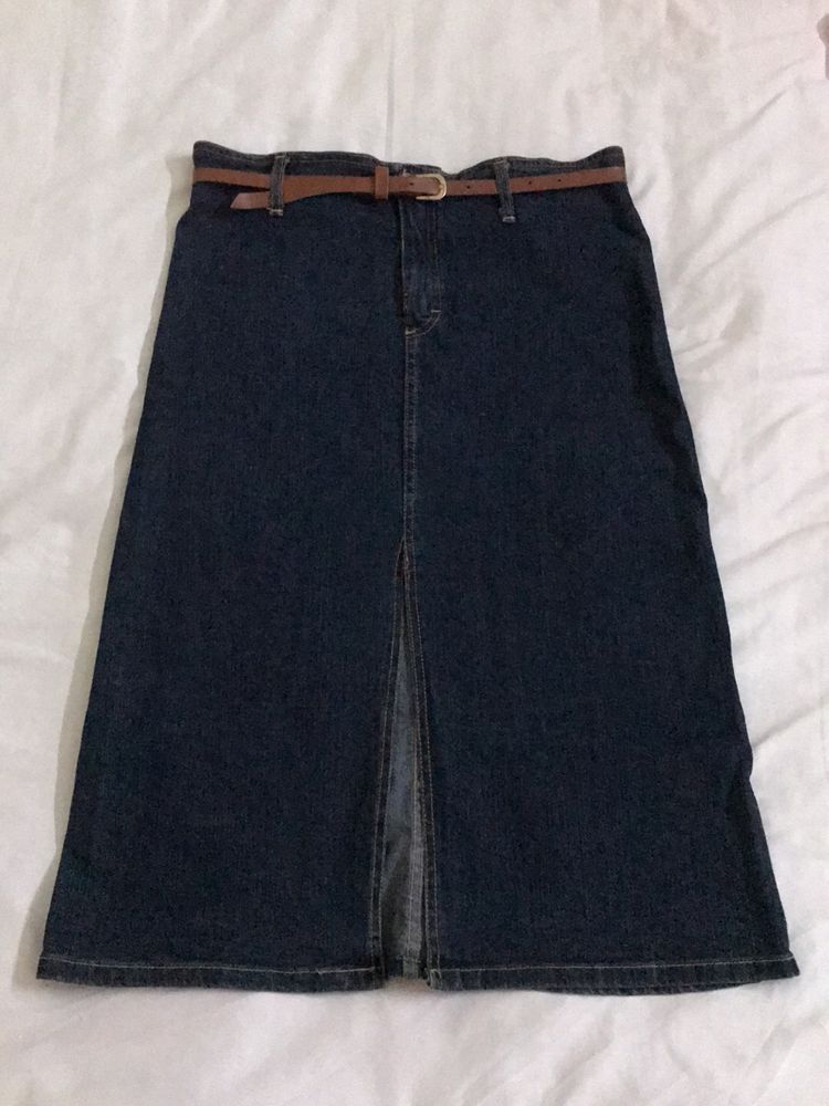 Stretchy Denim Skirt Waist 30-32(belt Excluded)