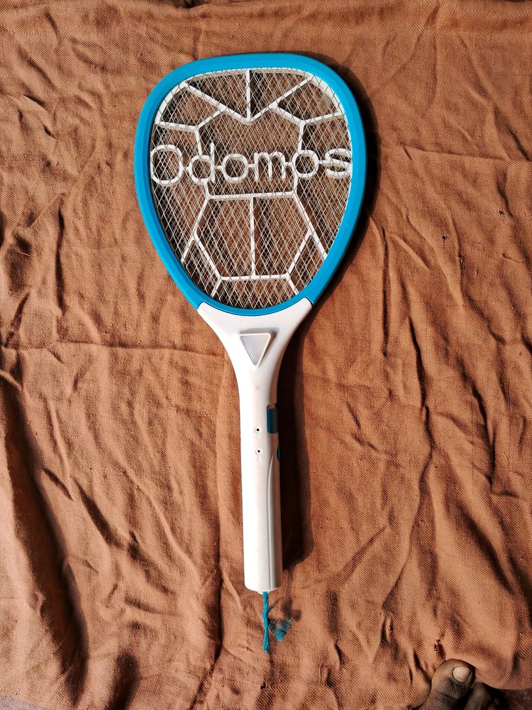 Mosquito Bat ODOMOS