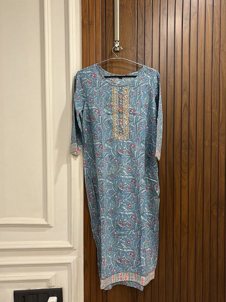 Kurti With Pants And Duppatta