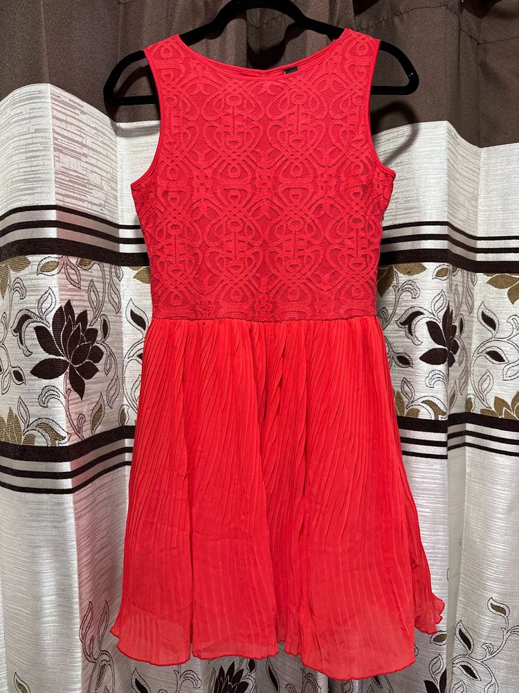 Kazo Red Dress