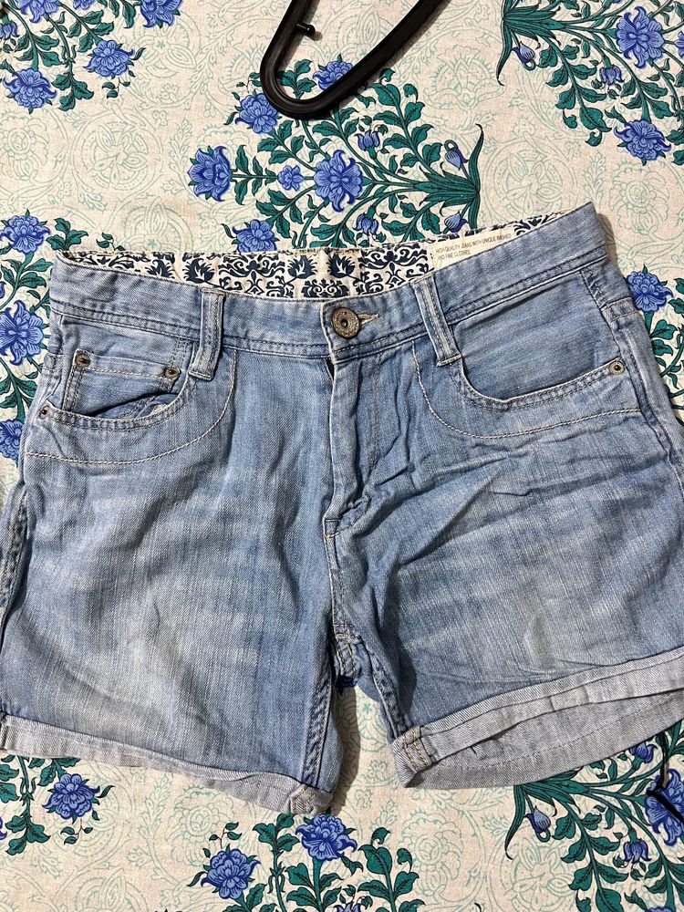 Denim Washed Shorts