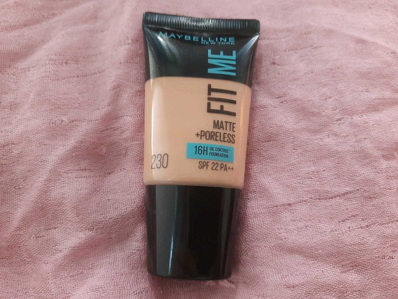 MAYBELLINE FIT ME FOUNDATION 230