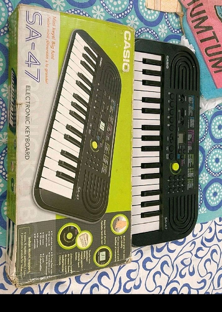 SA 47 Casio Electronic Keyboard For Sale