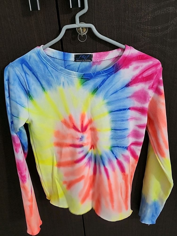 Tie dye full sleeve crop top