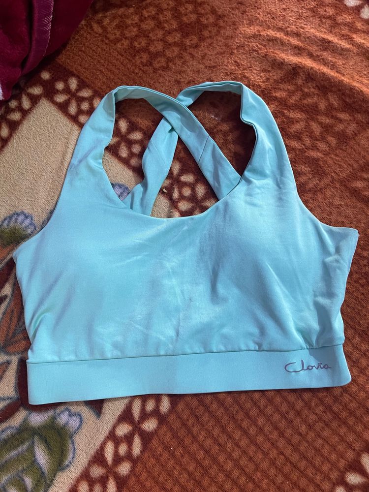 Clovia Sports Bra