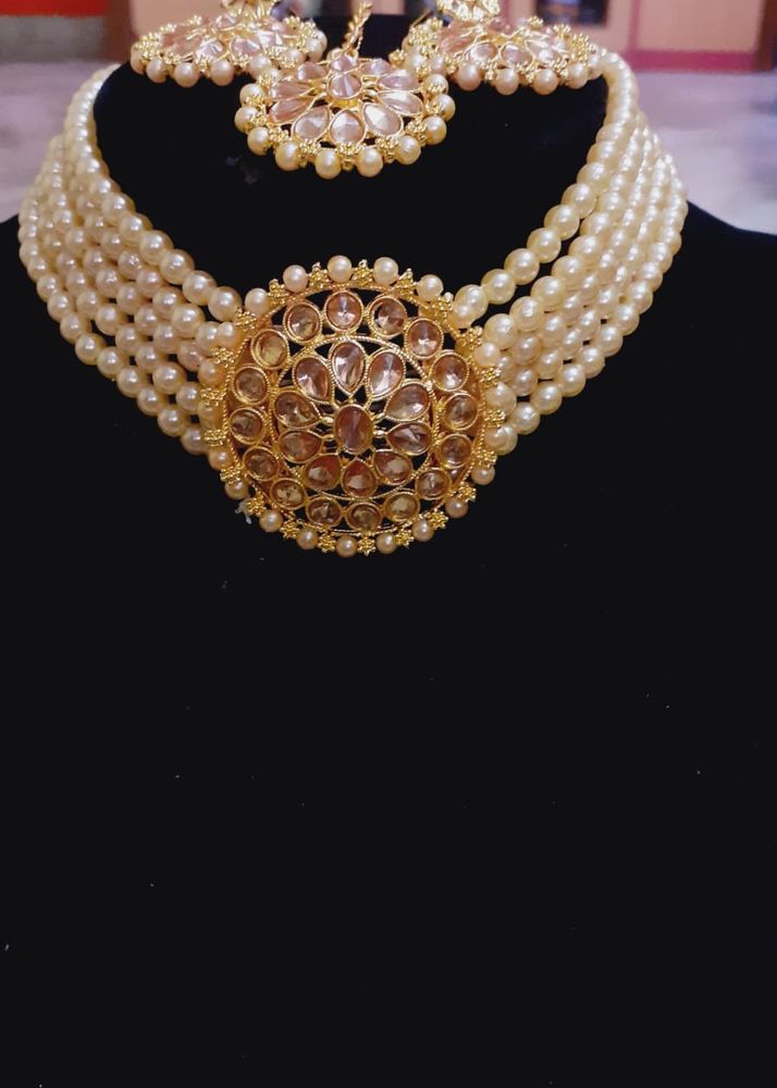 Pearl necklace With Earrings