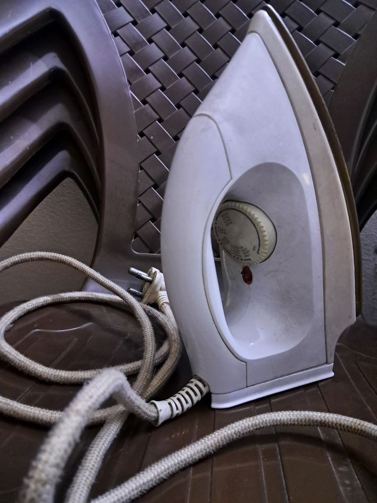 Philips Iron Fully Functional