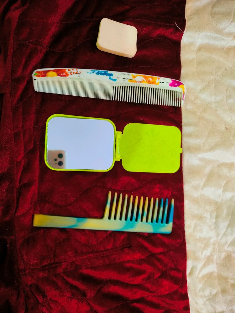 Comb With Mirror Makup Sapung