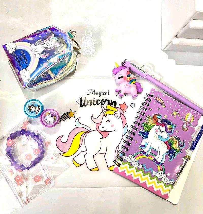 ✨Unicorn Gift Hamper🦄✨