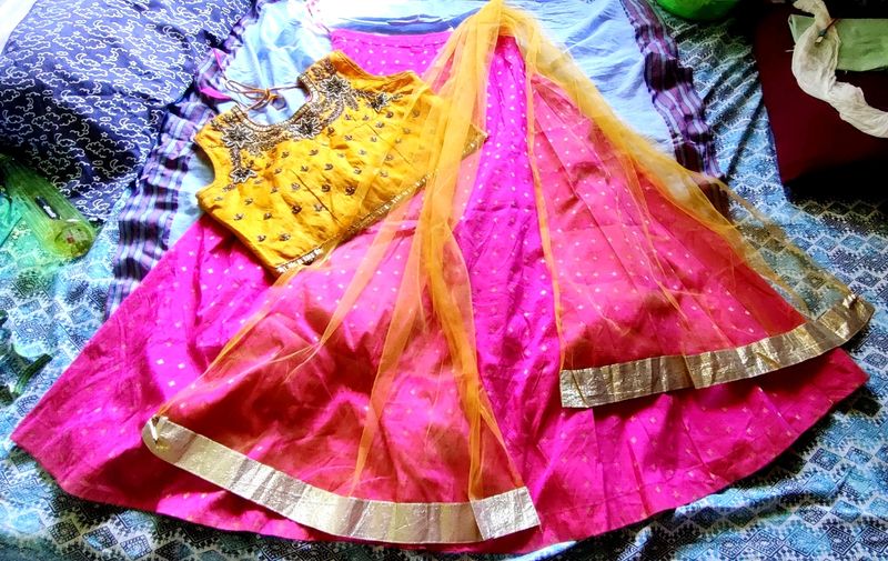 #PriceDrop Yellow Pink Lehenga😍